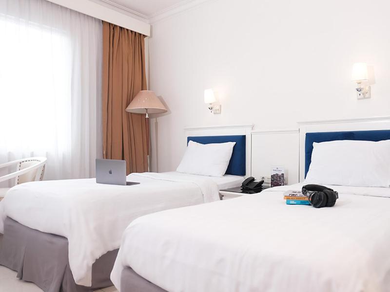 Vue Palace, Artotel Curated Bandung Extérieur photo